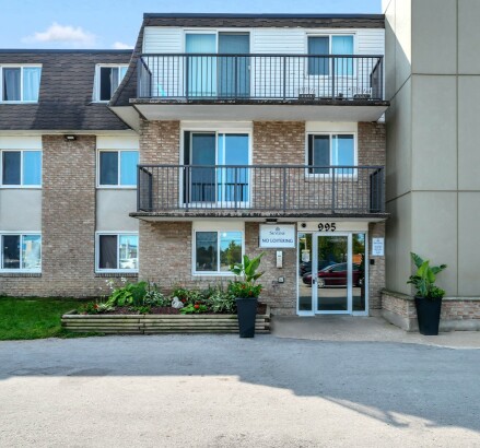 Skyline Living 995 16th St E 201 Photography 2