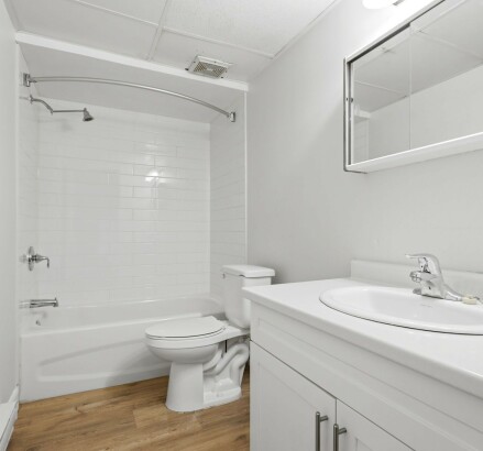 Skyline Living Askin Tower 2 Bed 1 Bath 18.
