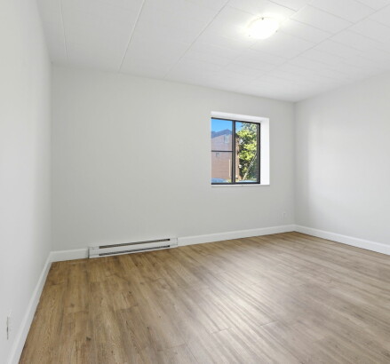 Skyline Living Askin Tower 2 Bed 1 Bath 21