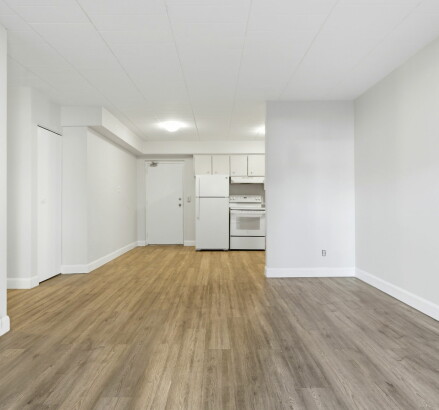 Skyline Living Askin Tower 2 Bed 1 Bath 4