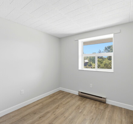 Skyline Living Linden Towers 2 Bed 1 Bath 14