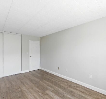 Skyline Living Linden Towers 2 Bed 1 Bath 18