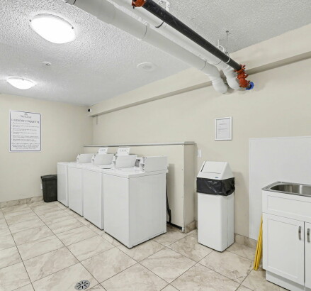 Skyline Living Mapleview Manor Photography 33