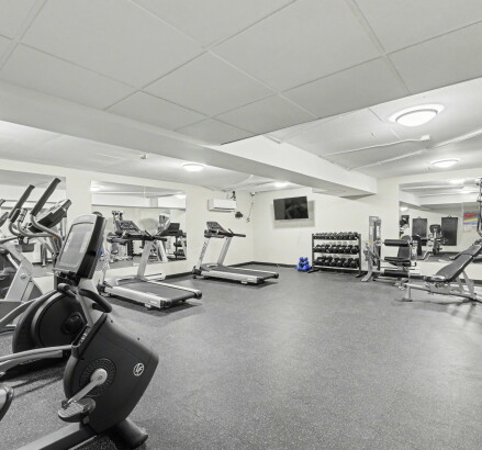 Skyline Living Mapleview Manor Photography 34