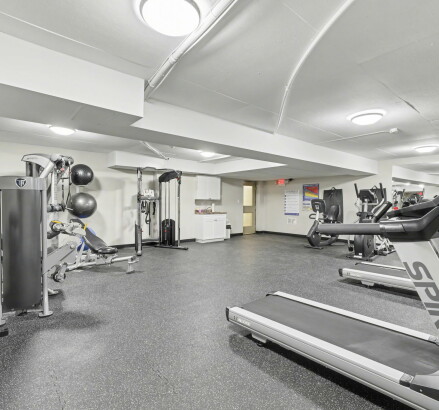 Skyline Living Mapleview Manor Photography 35