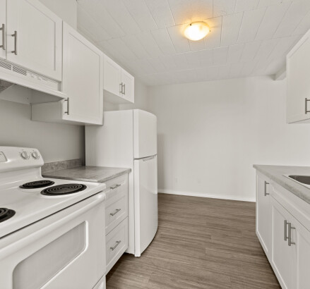 Skyline Living Marine Court Apartments Photography 10