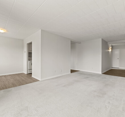 Skyline Living Marine Court Apartments Photography 5