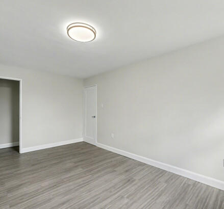 Skyline Living River Ridge Towers Photography 16