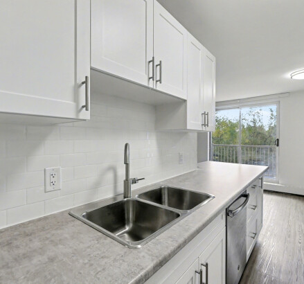 Skyline Living River Ridge Towers Photography 4