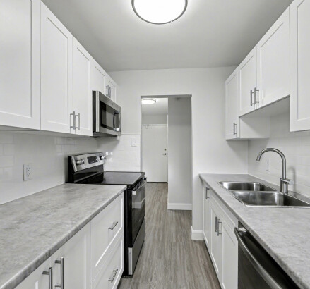 Skyline Living River Ridge Towers Photography 6