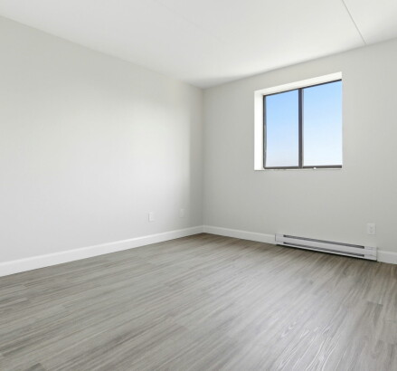 Skyline Living Sun Crest Tower 1 Bed 1 Bath 19