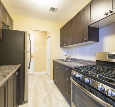 img 004 v3 ScaleMaxWidthWzE5MjBd