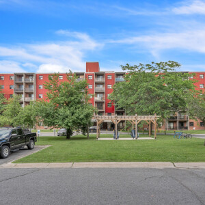 480 485 Canatara Court June 2024 Amenities Unit 110 Exteriors Print 1 v3