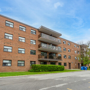 610 Tenth St September 2023 Amenities Exteriors Unit Web 25 v2