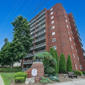 Skyline Living 300 Sherk St Unit 804 1