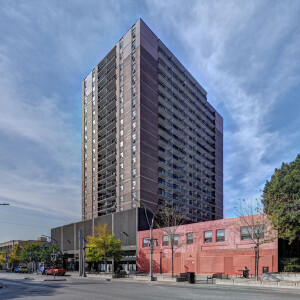 Skyline Living 737 Ouellette Ave Photography 1