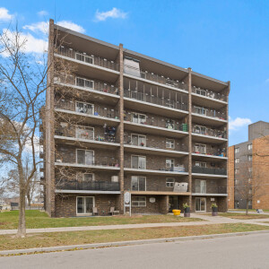 Skyline Living Sun Ray Manor Apartments Photography 21